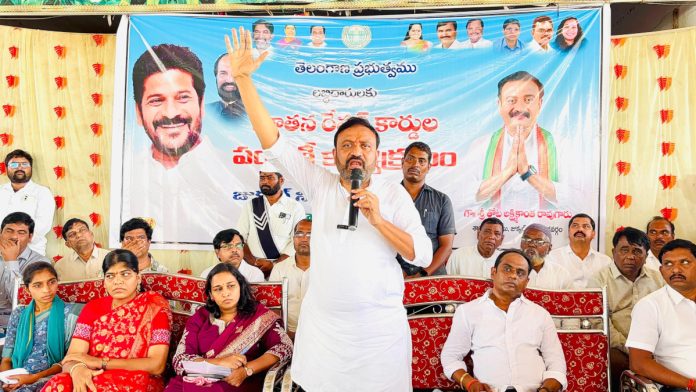 MLA Thota participated in the Mahila Shakti Sambara