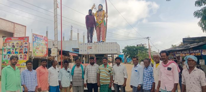 Manyam Veerus birth anniversary celebrations