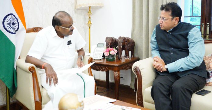 Minister Sridhar Babu meets Union Minister Kumaraswamy