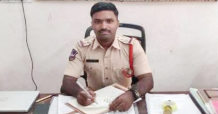 Naveen Chandra as Jukkal Ssai