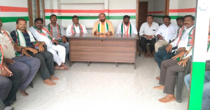 No one is qualified to talk about MLA.