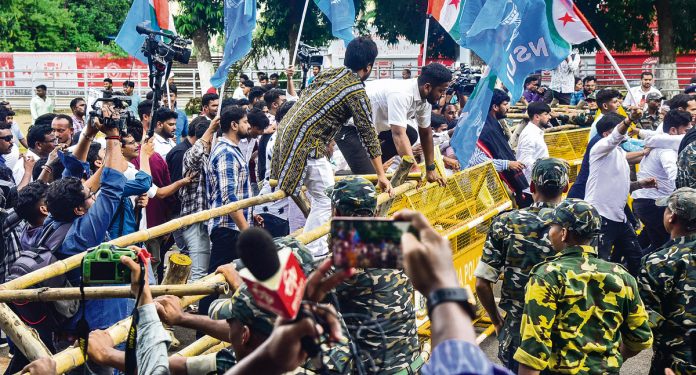 Normal life in Odisha comes to a standstill