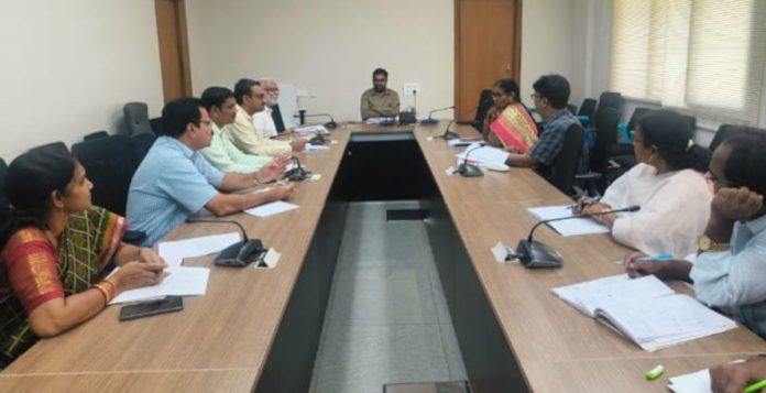 Repairs should be carried out at future centers in the district.