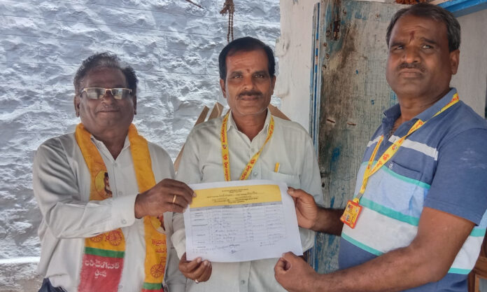 Sanduri Srinayaya as TDP Mandal President
