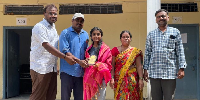 Srivasavi student secures seat in Triple IT