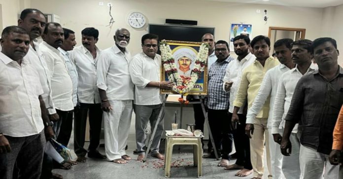 Telangana Veguchukka Doddi Komarayya