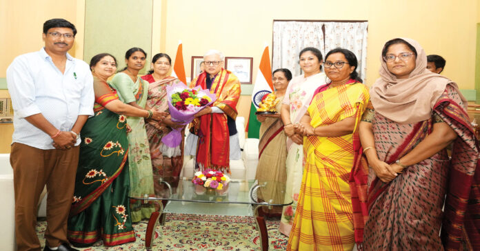 Enekata Sitadakar Reddi Bhatey with the governor