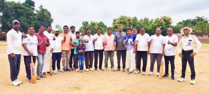 Sports competitions for journalists have begun.