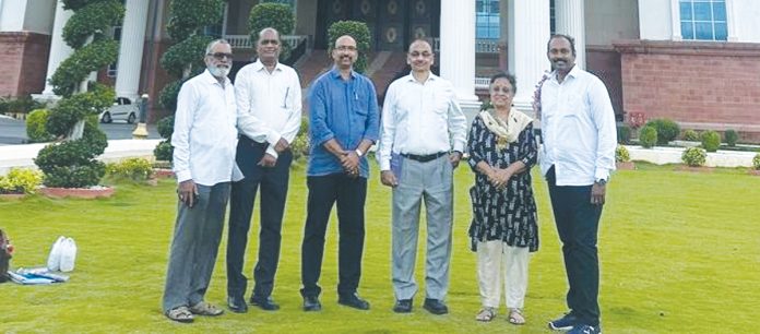 వైద్య అనుబంధ వృత్తుల రాష్ట్ర కౌన్సిల్‌ను ఏర్పాటు చేయండి