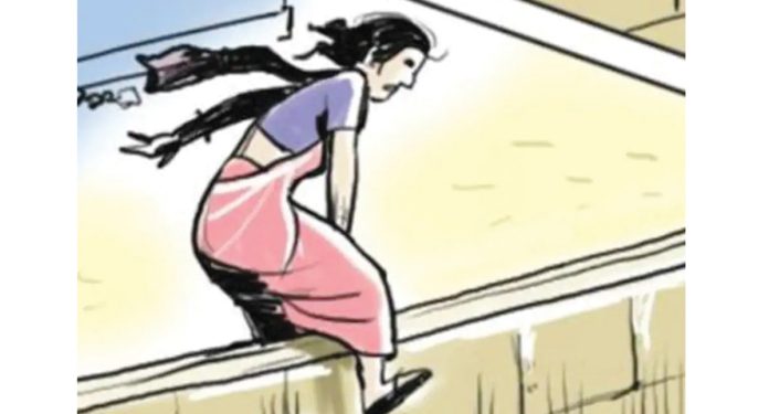 Wife who jumped in the well
