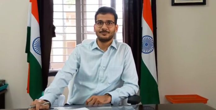 Abhigyan Malviya as Sub-Collector of Armur