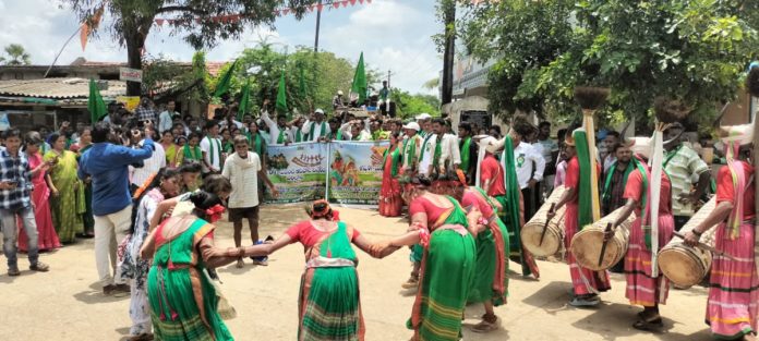 Adivasis should adopt a questioning mindset