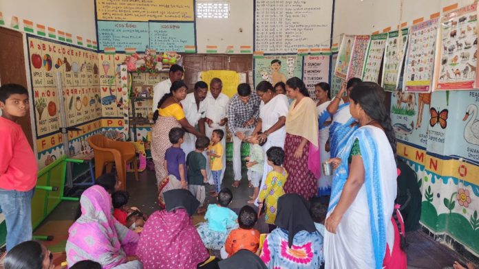 Alpendazole tablets should be administered to Anganwadi children