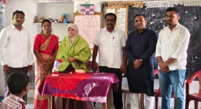 Award for the best teacher..
