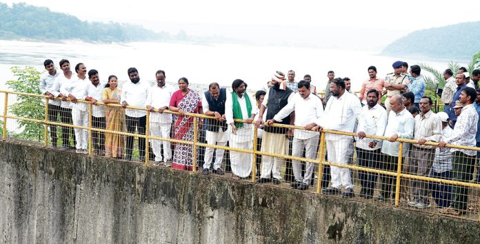 ఉత్తమ్‌, కోమటిరెడ్డి, పొంగులేటి