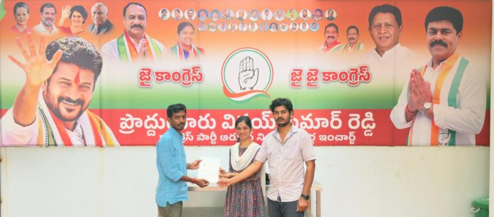 CMRF cheque presentation..