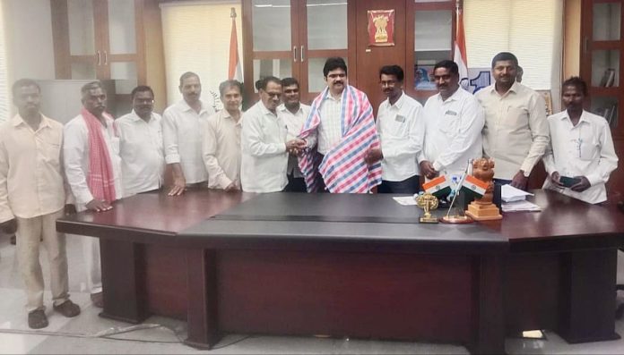 CPI team meets the Collector..