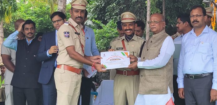 Commendation letter to Kammarpally SI