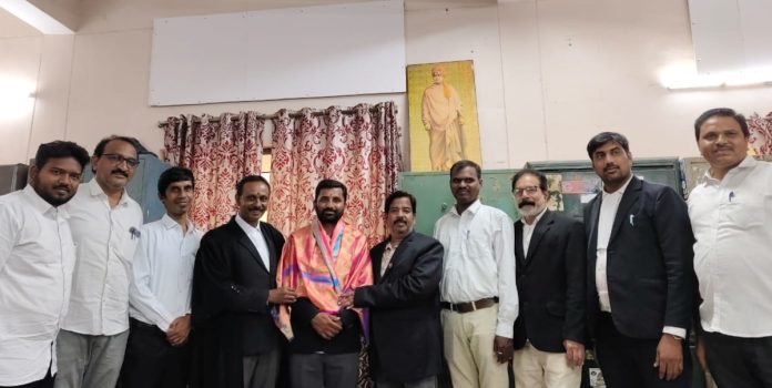District lawyers honored by Pilli Srikanth