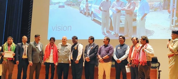 District residents attended the workshop