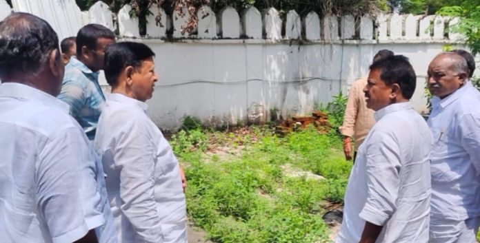 Efforts will be made to construct halls and rooms in the Sri Neelkantheshwara Temple.