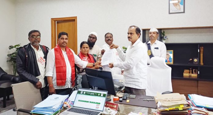 Farmers affected by heavy rains should be supported: CITU