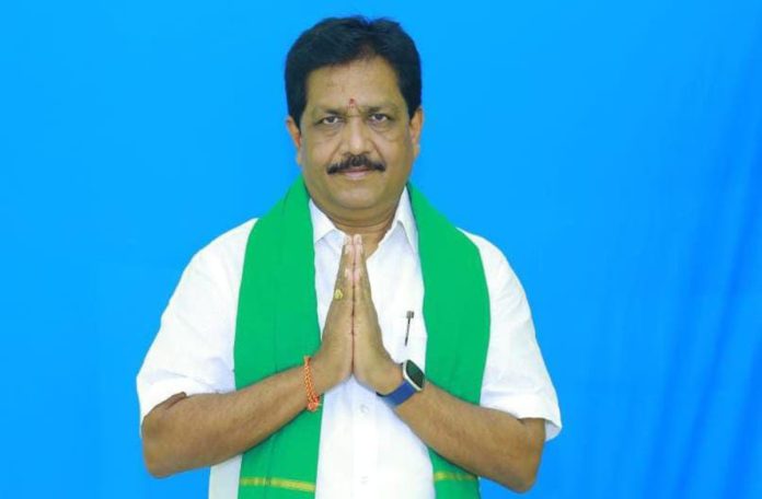 Happy Rakhi Pournami to all the girls: Tummala Palli Chandrasekhar Reddy