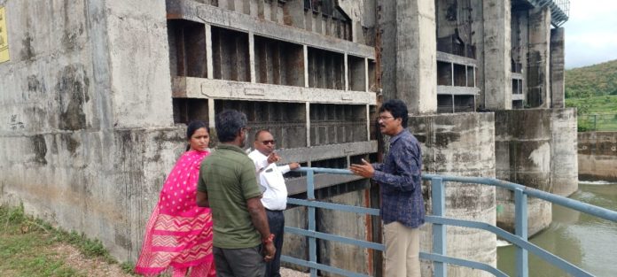 Inspection of flood canal gates