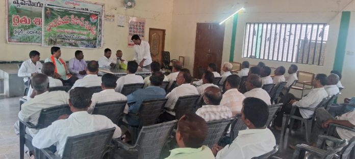 Kisan Sangh training classes should be taken advantage of.