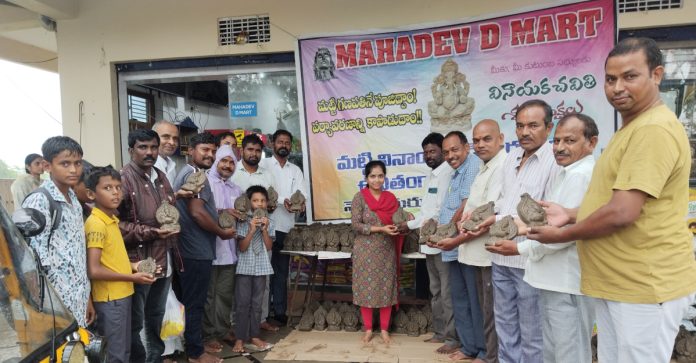 Lets worship the clay Ganesha.. lets protect the environment