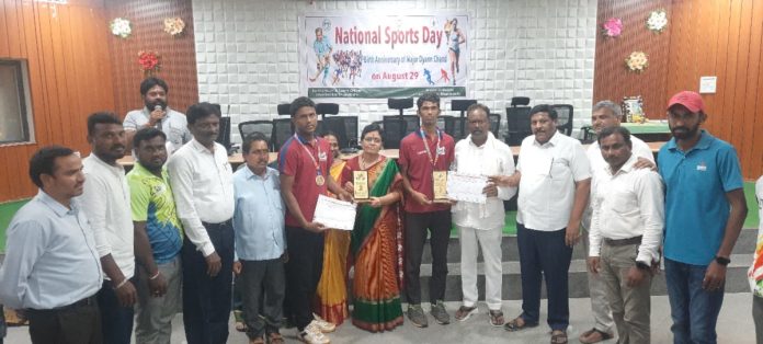 MLA felicitates students who achieved gold medals