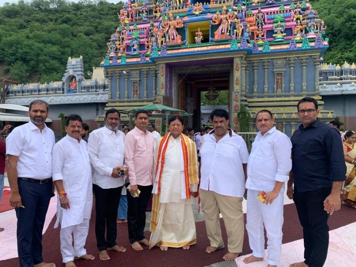 MLA, leaders visit Vijayawada Durga temple