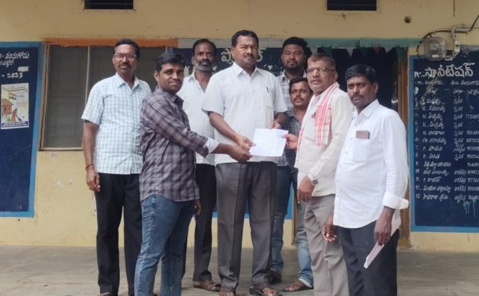 Munugodu - Gudimalkapuram double road should be sanctioned..