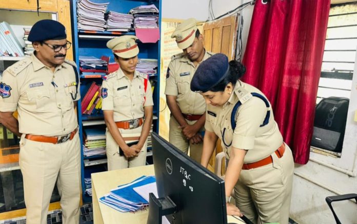 Must perform duties responsibly: Siddipet CP Dr. Anuradha