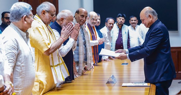 సీపీ రాధాకృష్ణన్‌ నామినేషన్‌