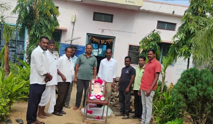 Professor Jayashankar's birth anniversary celebrated with great pomp