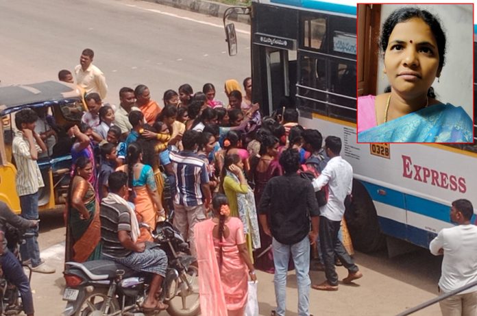 Rakhi festival rush.. RTC buses are crowded