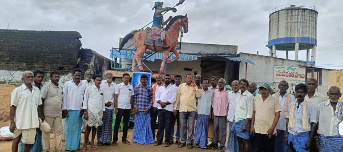 Sardar Papannas birth anniversary celebrated in Mecharajupally..