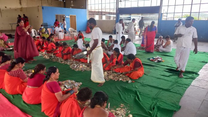 Seven-day temple hundi calculation