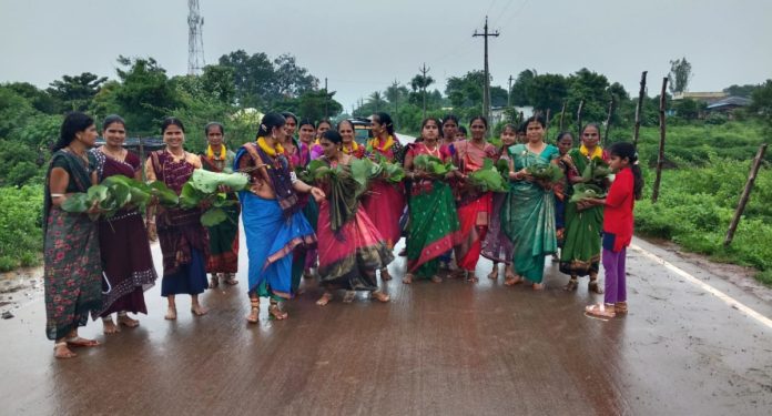 Sri Krishna Janmashtami celebrations in grandeur in Thanda