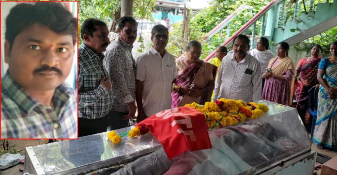 Teacher Prasad dies of heart attack