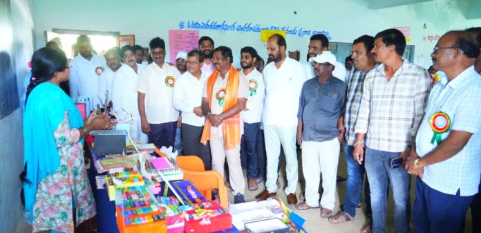 Teaching and learning materials fair to improve the quality of education