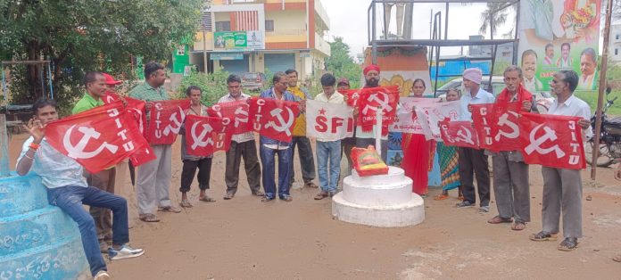 The countrys wealth should be protected from going into the hands of corporates: CITU