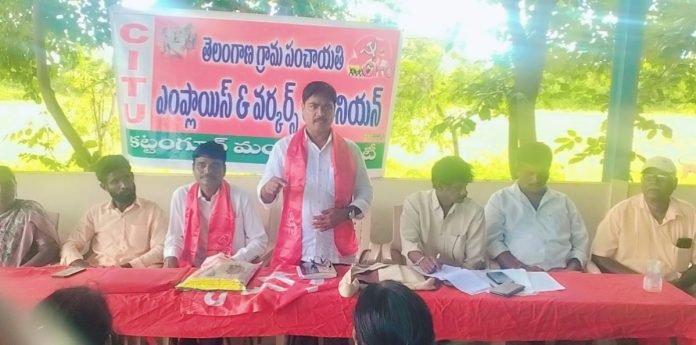 The promises made to the Panchayat workers should be implemented.
