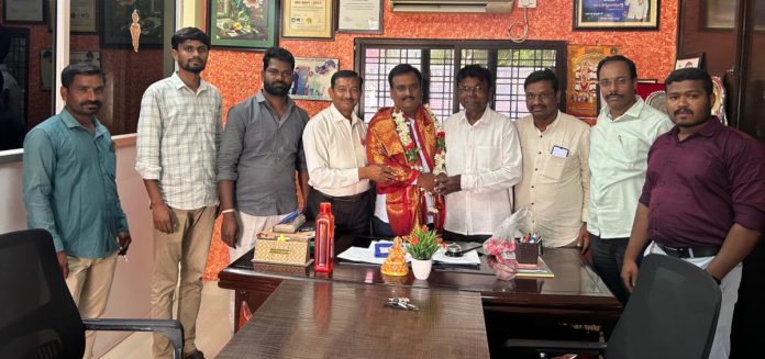 Tribute to Malesh Yadav, Principal of New Jagruti College..