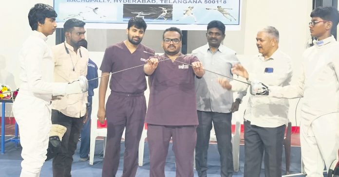 జాతీయ ఫెన్సింగ్‌ పోటీలకు 24మంది ఎంపిక