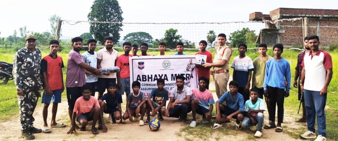 Youth should walk on the right path: SI