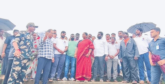 అధైర్యపడొద్దు.. అండగా ప్రభుత్వం