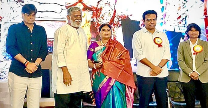 Zee Telugu News Achievers Award for Beerla Anitha Ilayya