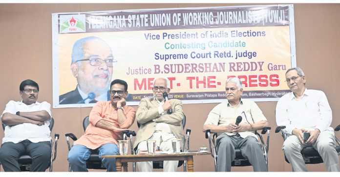 జస్టిస్‌ బి సుదర్శన్‌రెడ్డి